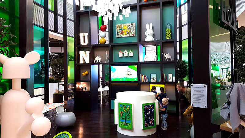 Inrichting kinderhoek Inrichting kinderhoek