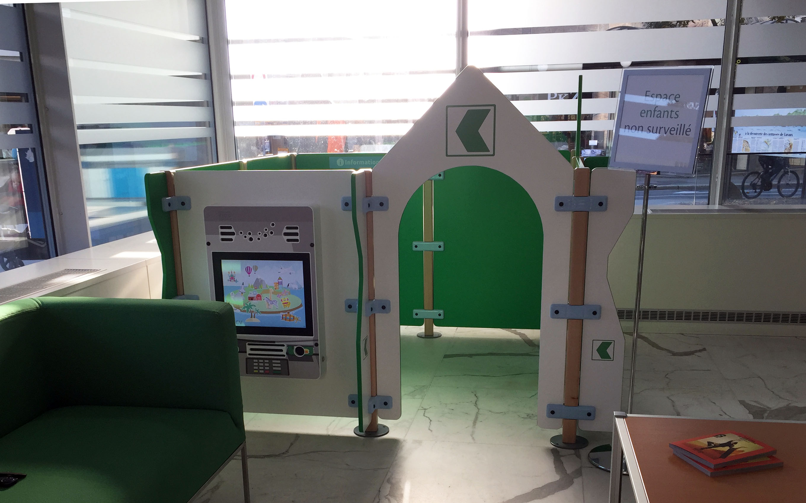 Kinderhoek bank Op deze afbeelding ziet u kinderhoeken bank BCV