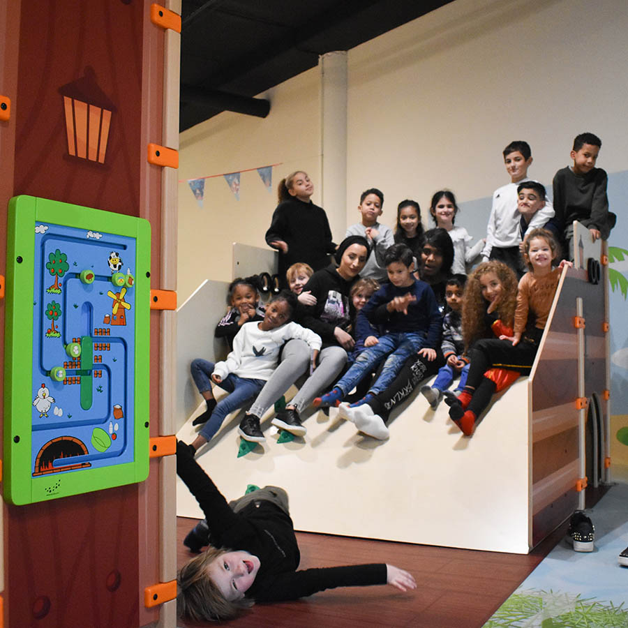 Dieses Bild zeigt eine Spielecke Kinderbetreuung