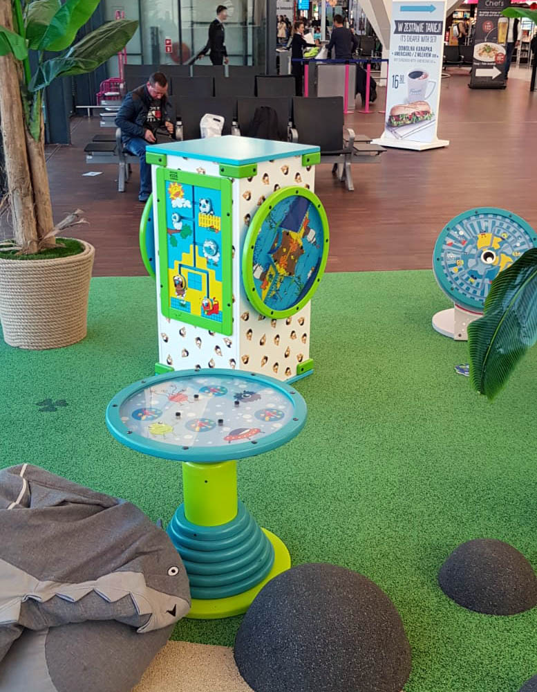 Speeltoren vertrekhal Speeltoren vertrekhal