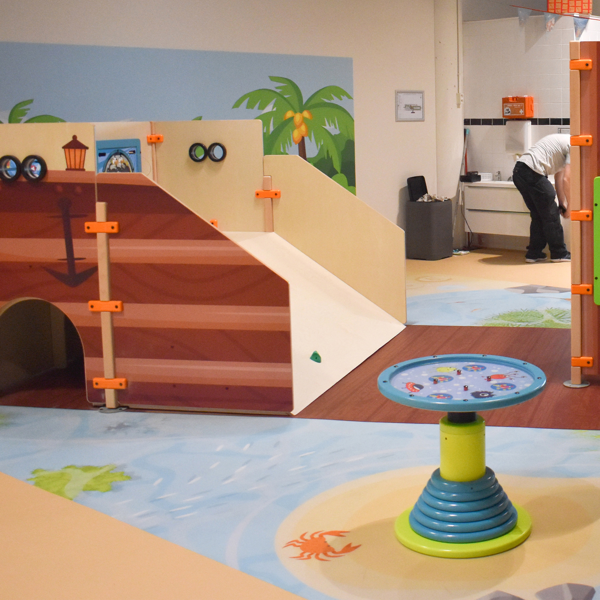 Ein Vinylboden in einer Kindertagesstätte schafft eine einzigartige Erfahrung für Kinder