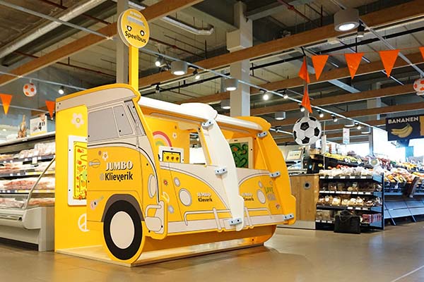 Spielen bei Jumbo Klieverik Hengelo mit einer maßgeschneiderten IKC-Spielanlage Spielen bei Jumbo Klieverik Hengelo mit einer maßgeschneiderten IKC-Spielanlage