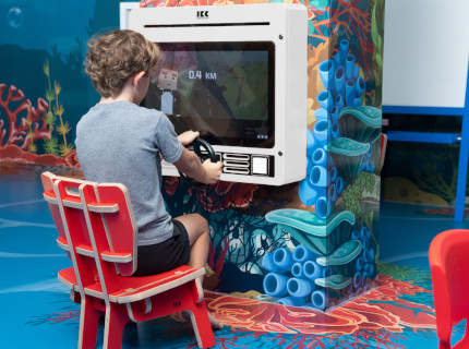 Nitrodash professionelle Spielkonsole mit Lenkrad für Kinder