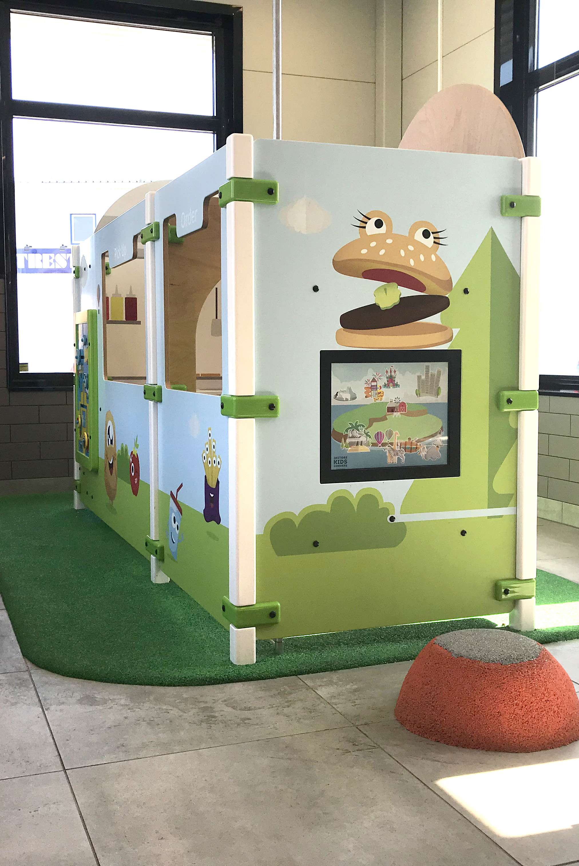 Burger King Sweden - Kids Corner in Restaurant Burger King Sweden - Kids Corner in Restaurant